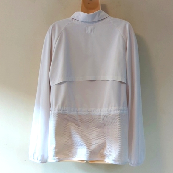 Chico’s Zenergy Golf Convertible Mesh Jacket - Picture 7 of 16